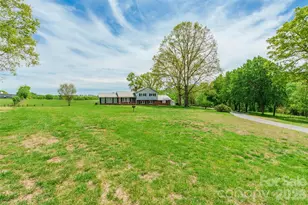 161 Springdale Ln, Cowpens, SC 29330 - Photo 3