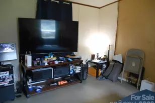 2184 Stove Dr, Newton, NC 28658 - Photo 7