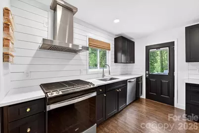 1226 Mockingbird Lane, Charlotte, NC 28209 - Photo 19