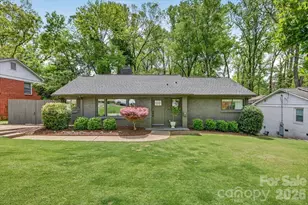 1226 Mockingbird Ln, Charlotte, NC 28209 - Photo 5