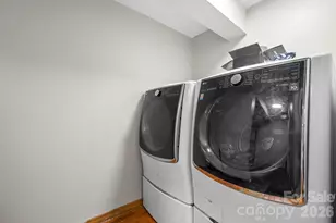 1604 4th St NE, Hickory, NC 28601 - Photo 27