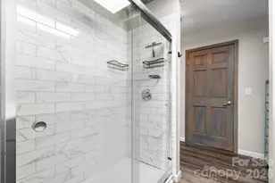 1604 4th St NE, Hickory, NC 28601 - Photo 25