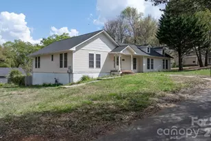 1604 4th St NE, Hickory, NC 28601 - Photo 33