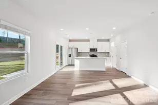 2650 Celestial Dr, Newton, NC 28658 - Photo 5