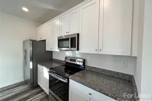 574 N Broad St, Mooresville, NC 28115 - Photo 19