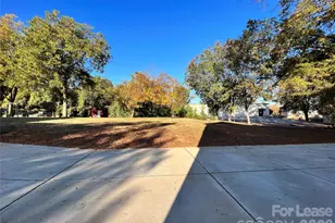 574 N Broad St, Mooresville, NC 28115 - Photo 11