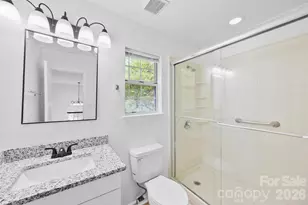 8413 Woodford Bridge Dr, Charlotte, NC 28216 - Photo 15