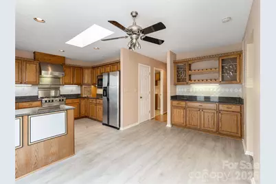 504 Crooked Creek Road, Hendersonville, NC 28739 - Photo 19