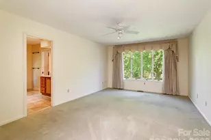 504 Crooked Creek Rd, Hendersonville, NC 28739 - Photo 23