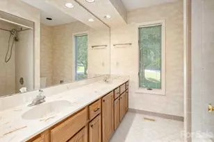 504 Crooked Creek Rd, Hendersonville, NC 28739 - Photo 29