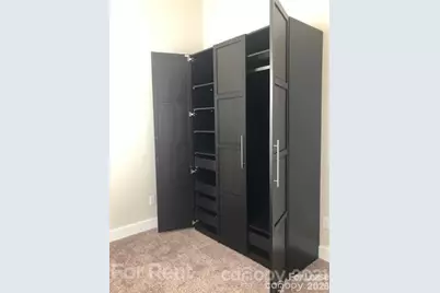 951 Warren Burgess Lane, Charlotte, NC 28205 - Photo 9