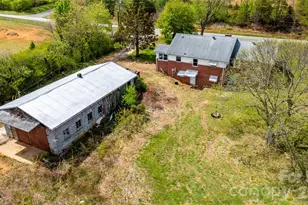 1720 Cane Creek Rd, Fletcher, NC 28732 - Photo 5