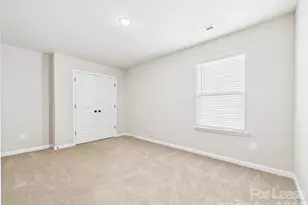 9058 Stoney Waters Ct, Charlotte, NC 28215 - Photo 13