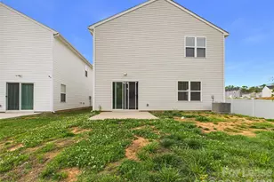 9058 Stoney Waters Ct, Charlotte, NC 28215 - Photo 19