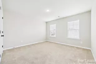 9058 Stoney Waters Ct, Charlotte, NC 28215 - Photo 15