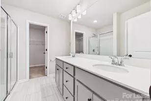 9058 Stoney Waters Ct, Charlotte, NC 28215 - Photo 11