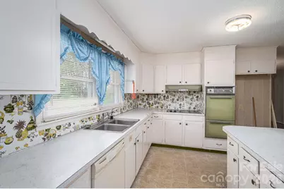 7448 W Nc 27 Highway, Vale, NC 28168 - Photo 7