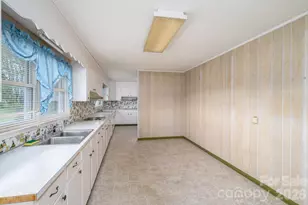 7448 W Nc 27 Hwy, Vale, NC 28168 - Photo 5