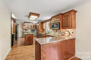 2115 Candlewood Dr NW, Concord, NC 28027 - Photo 9