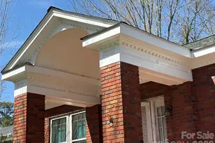 1011 E Main St, Albemarle, NC 28001 - Photo 5