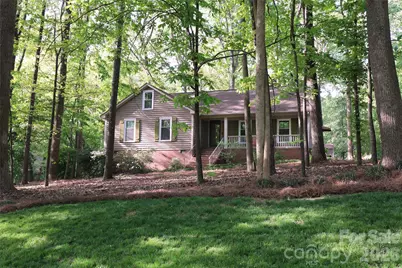 14040 Hackamore Drive, Matthews, NC 28105 - Photo 1