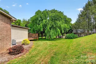 54 Deer Run Dr, Marion, NC 28752 - Photo 5