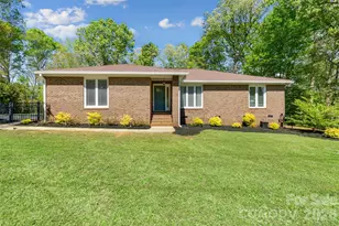 3654 S Dobys Bridge Rd, Fort Mill, SC 29715 - Photo 3