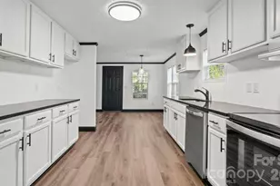 2913 Crystal Dr, Midland, NC 28107 - Photo 11