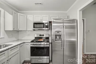 8412 Terra Cotta Drive, Charlotte, NC 28215 - Photo 9