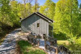 219 Sandalwood Dr, Whittier, NC 28789 - Photo 29