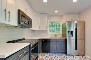 9006 St Thomas Ln, Charlotte, NC 28277 - Photo 5