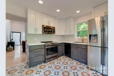 9006 Saint Thomas Lane, Charlotte, NC 28277 - Photo 7