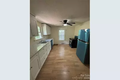 1040 East Drive, Gastonia, NC 28052 - Photo 5