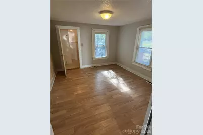 1040 East Drive, Gastonia, NC 28052 - Photo 7