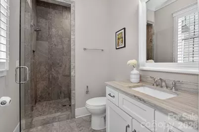 328 Melbourne Court, Charlotte, NC 28209 - Photo 25