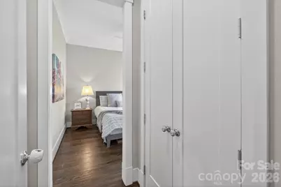 328 Melbourne Court, Charlotte, NC 28209 - Photo 23