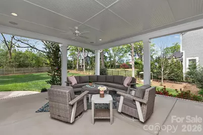 328 Melbourne Court, Charlotte, NC 28209 - Photo 41