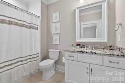 328 Melbourne Court, Charlotte, NC 28209 - Photo 35