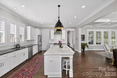 328 Melbourne Court, Charlotte, NC 28209 - Photo 19