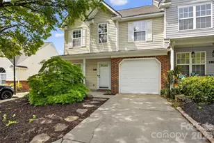 809 Rock Lake Glen, Fort Mill, SC 29715 - Photo 1