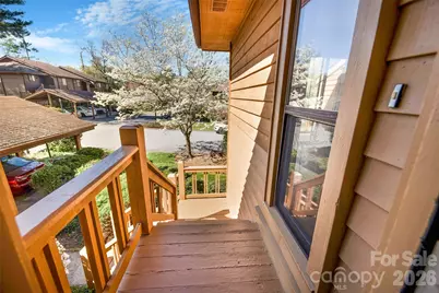 521 Courtwood Lane #8, Hendersonville, NC 28739 - Photo 3