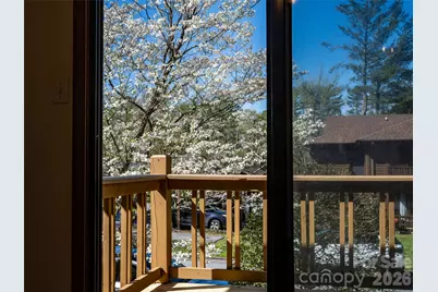 521 Courtwood Lane #8, Hendersonville, NC 28739 - Photo 19