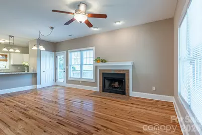 4 & 6 Cottage Court, Asheville, NC 28801 - Photo 9