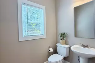 4 Cottage Ct, Asheville, NC 28801 - Photo 13