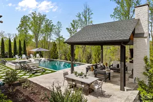 18509 Doves Crest Rd, Cornelius, NC 28031 - Photo 9