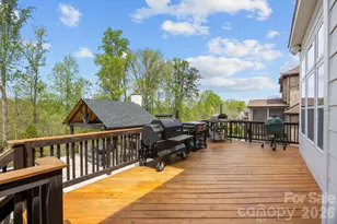 18509 Doves Crest Rd, Cornelius, NC 28031 - Photo 5