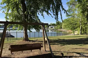 225 Horizon Cir, Rock Hill, SC 29732 - Photo 3