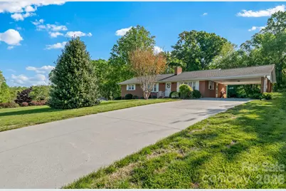 5635 June Lane, Winston Salem, NC 27127 - Photo 3