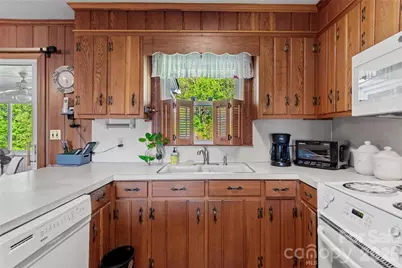 5635 June Lane, Winston Salem, NC 27127 - Photo 13