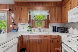 5635 June Ln, Winston Salem, NC 27127 - Photo 13